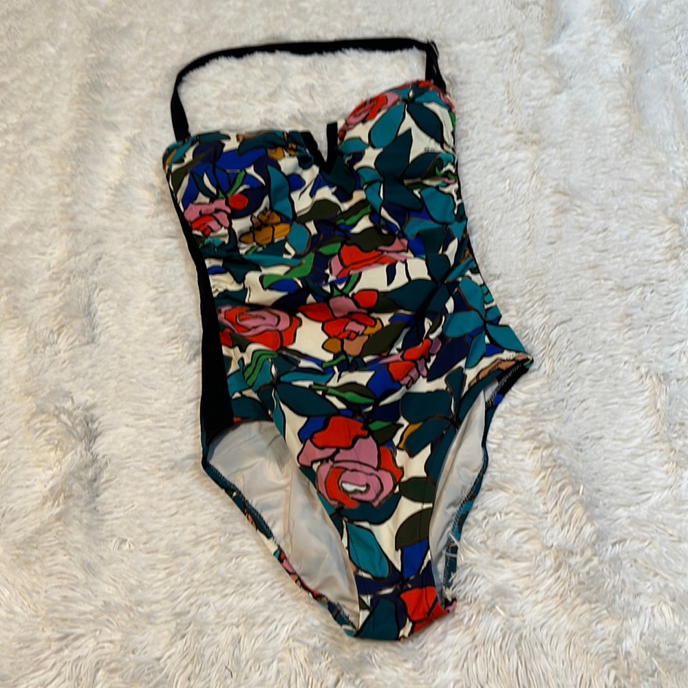 💕 Shan Halter One Piece Swimsuit